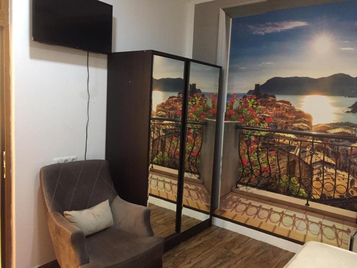 Studio apartment near republic Square Erevan Esterno foto